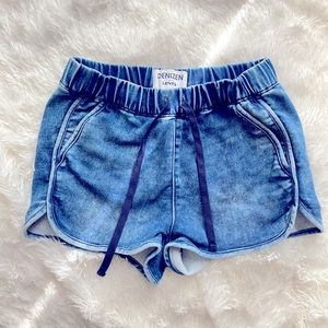 Levi jegging shorts